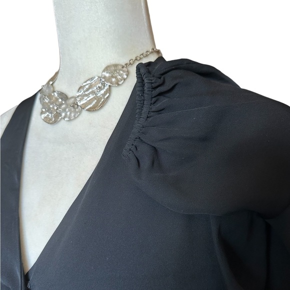 Tamara Mellon 100% Silk Cold Shoulder Top - Picture 5 of 7